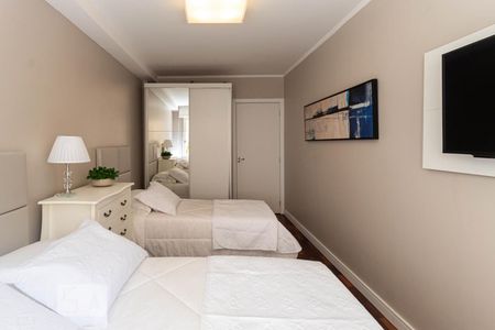 Quarto de apartamento para alugar com 1 quarto, 50m² em Centro Histórico, Porto Alegre