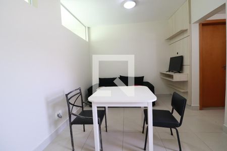 Sala de apartamento para alugar com 1 quarto, 40m² em Tabajaras, Uberlândia