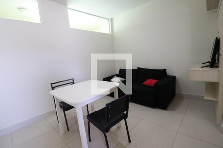 Sala de apartamento para alugar com 1 quarto, 40m² em Tabajaras, Uberlândia