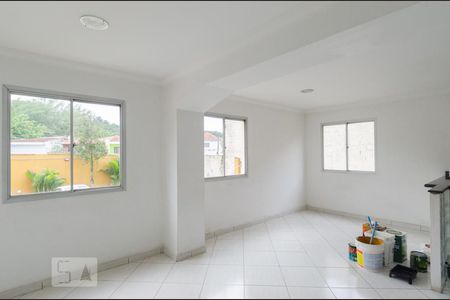 Apartamento à venda com 52m², 2 quartos e 1 vaga Apartamento à venda com 52m², 2 quartos e 1 vagaÁrea comum - Salão de festas