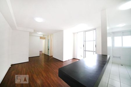 Sala de apartamento para alugar com 2 quartos, 64m² em Jardim Prudência, São Paulo