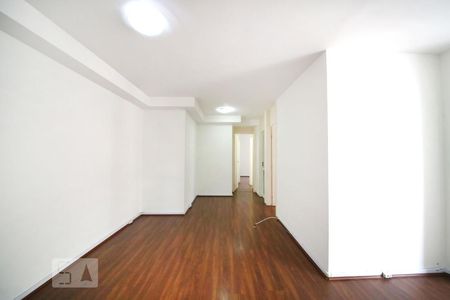 Sala de apartamento para alugar com 2 quartos, 64m² em Jardim Prudência, São Paulo