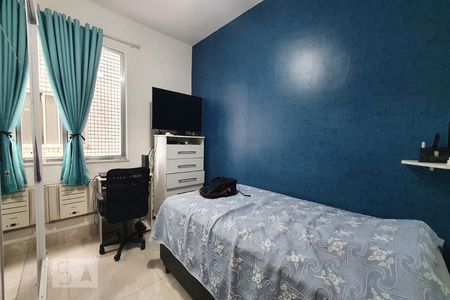 Quarto de apartamento à venda com 2 quartos, 70m² em Taquara, Rio de Janeiro