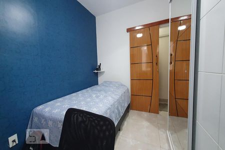 Quarto de apartamento à venda com 2 quartos, 70m² em Taquara, Rio de Janeiro