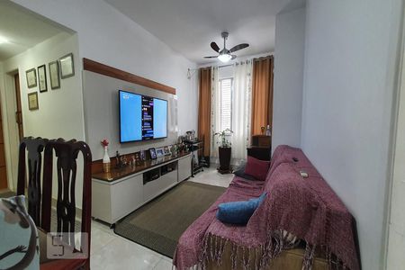 Apartamento à venda com 70m², 2 quartos e 1 vagaSala