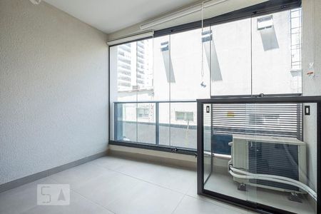 Studio - Varanda de kitnet/studio para alugar com 1 quarto, 25m² em Cerqueira César, São Paulo