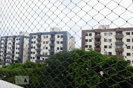 Vista da sacada de apartamento à venda com 3 quartos, 82m² em Jardim do Lago, Campinas