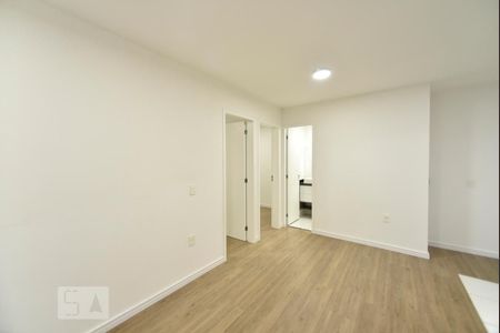 Sala de apartamento para alugar com 2 quartos, 48m² em Cidade Mãe do Céu, São Paulo