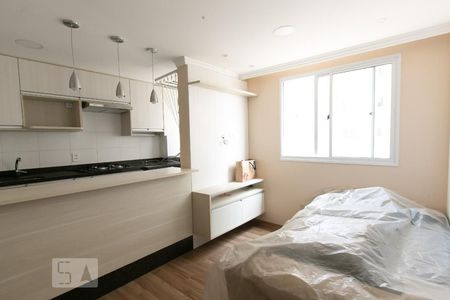 Sala de apartamento para alugar com 2 quartos, 41m² em Itaquera, São Paulo