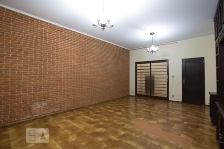 Sala de casa para alugar com 4 quartos, 350m² em Jardim Macedo, Ribeirão Preto