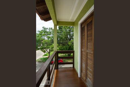 Casa à venda com 170m², 3 quartos e 3 vagas Casa à venda com 170m², 3 quartos e 3 vagasVaranda da Suíte