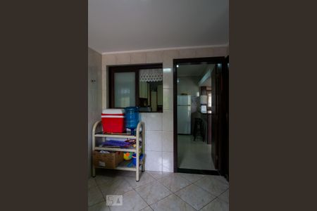 Casa à venda com 170m², 3 quartos e 3 vagas Casa à venda com 170m², 3 quartos e 3 vagasÁrea de Serviço