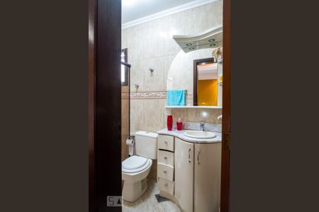 Casa à venda com 170m², 3 quartos e 3 vagas Casa à venda com 170m², 3 quartos e 3 vagasBanheiro Social