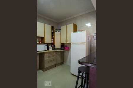 Casa à venda com 170m², 3 quartos e 3 vagas Casa à venda com 170m², 3 quartos e 3 vagasCozinha