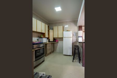 Casa à venda com 170m², 3 quartos e 3 vagas Casa à venda com 170m², 3 quartos e 3 vagasCozinha