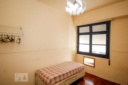 Quarto 1 de apartamento à venda com 3 quartos, 110m² em Copacabana, Rio de Janeiro