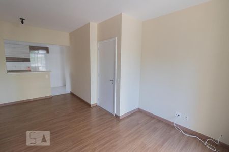 Sala de apartamento para alugar com 2 quartos, 60m² em Jardim Peri, São Paulo