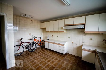 Cozinha de casa à venda com 4 quartos, 175m² em Jaguaré, São Paulo
