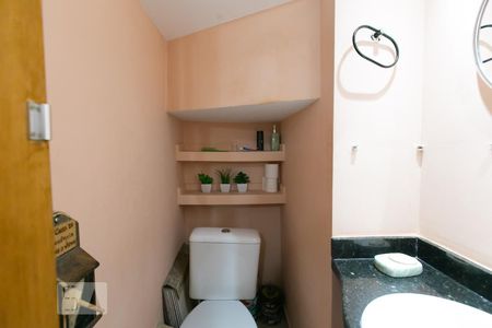 Lavabo de casa de condomínio à venda com 2 quartos, 68m² em Vila Jacuí, São Paulo