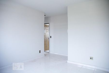 Sala de apartamento para alugar com 3 quartos, 70m² em Novo Eldorado, Contagem