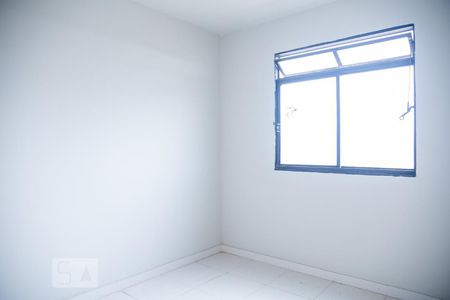 Quarto 2 de apartamento para alugar com 3 quartos, 70m² em Novo Eldorado, Contagem