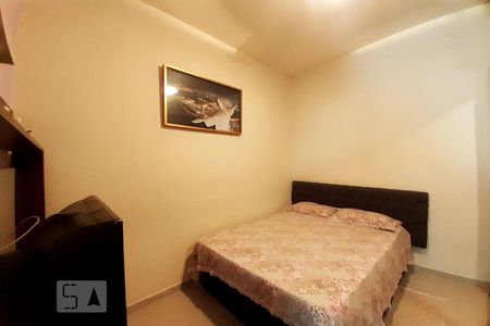 Sala/Quarto de casa de condomínio à venda com 1 quarto, 30m² em Engenho de Dentro, Rio de Janeiro