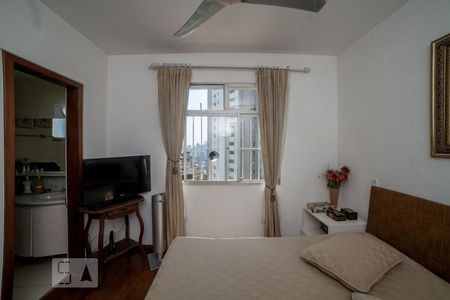 Quarto de apartamento para alugar com 3 quartos, 86m² em São Pedro, Belo Horizonte