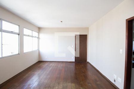 Sala de apartamento à venda com 3 quartos, 86m² em São Pedro, Belo Horizonte