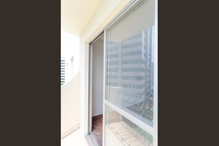 Sacada de apartamento à venda com 2 quartos, 65m² em Vila Guarani, São Paulo