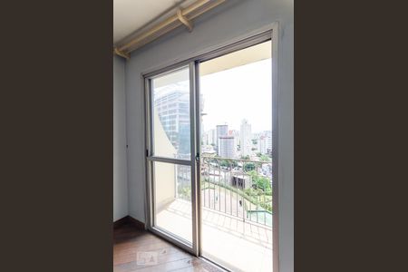 Sacada de apartamento à venda com 2 quartos, 65m² em Vila Guarani, São Paulo