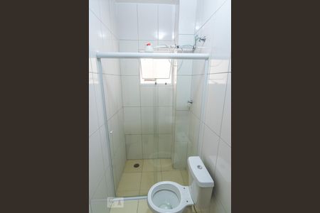 Banheiro de kitnet/studio para alugar com 1 quarto, 20m² em Vila Prudente, São Paulo