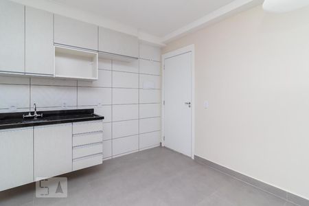 Sala/Quarto/Cozinha de kitnet/studio para alugar com 1 quarto, 32m² em Vila Graciosa, São Paulo