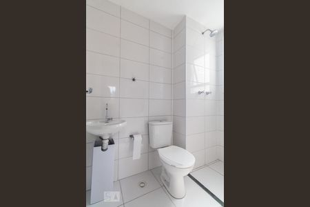 Banheiro de apartamento à venda com 2 quartos, 41m² em Vila Ema, São Paulo