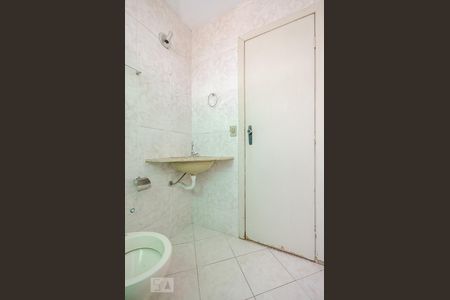 Banheiro Social de apartamento para alugar com 3 quartos, 80m² em Jardim America, Belo Horizonte