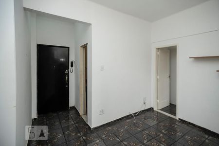 Sala de apartamento para alugar com 1 quarto, 40m² em Abolição, Rio de Janeiro
