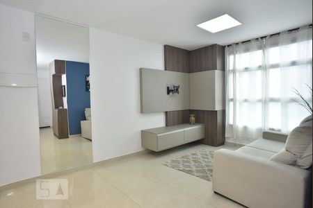 Sala de apartamento para alugar com 1 quarto, 34m² em Taquara, Rio de Janeiro