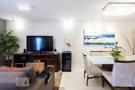 Sala de apartamento à venda com 4 quartos, 172m² em Vila Uberabinha, São Paulo