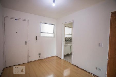 Sala de casa de condomínio à venda com 2 quartos, 64m² em Vila Guarani (z Sul), São Paulo