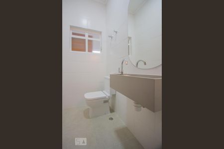 Lavabo de casa para alugar com 5 quartos, 230m² em Vila Sao Francisco (zona Sul), São Paulo