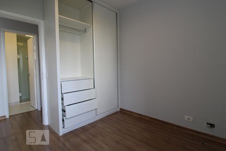 Quarto  de apartamento para alugar com 2 quartos, 75m² em Campo Belo, São Paulo