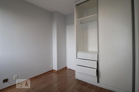 Quarto de apartamento para alugar com 2 quartos, 75m² em Campo Belo, São Paulo