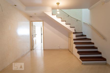 Sala de casa à venda com 3 quartos, 140m² em Vila Prudente, São Paulo