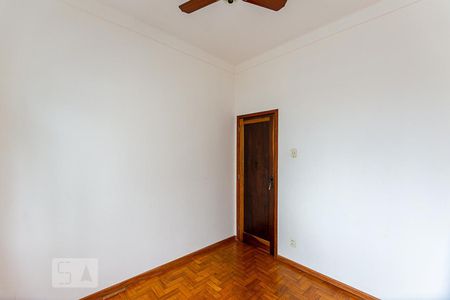 Quarto 1 de apartamento para alugar com 3 quartos, 110m² em Santa Rosa, Niterói