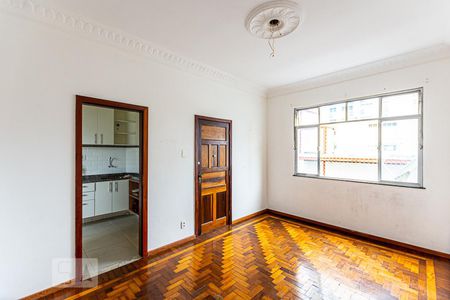 Sala de apartamento para alugar com 3 quartos, 110m² em Santa Rosa, Niterói