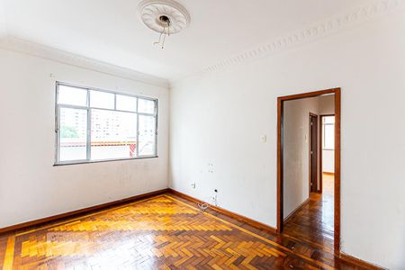 Sala de apartamento para alugar com 3 quartos, 110m² em Santa Rosa, Niterói