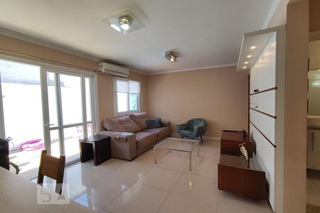 Sala de casa de condomínio para alugar com 2 quartos, 111m² em Estância Velha, Canoas