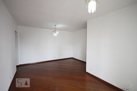 Sala de apartamento para alugar com 3 quartos, 110m² em Vila Gumercindo, São Paulo