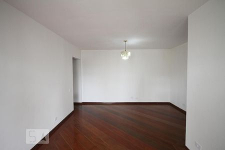 Sala de apartamento para alugar com 3 quartos, 110m² em Vila Gumercindo, São Paulo