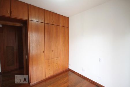 Quarto 2 de apartamento para alugar com 3 quartos, 110m² em Vila Gumercindo, São Paulo