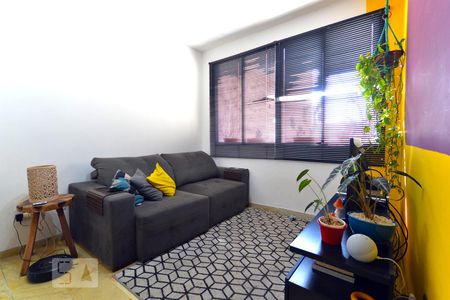 Sala de apartamento para alugar com 2 quartos, 68m² em Capoeiras, Florianópolis